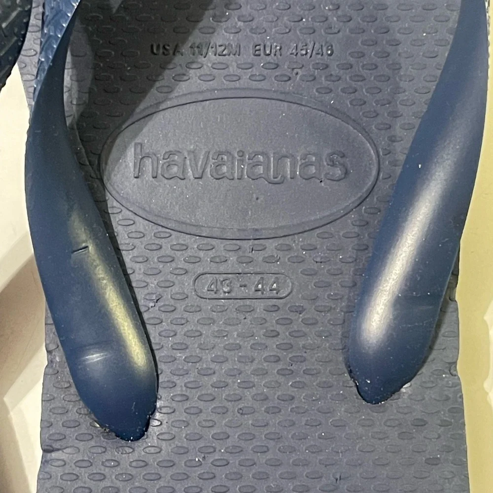Havaianas Men’s Navy Blue Size 11 Flip Flops